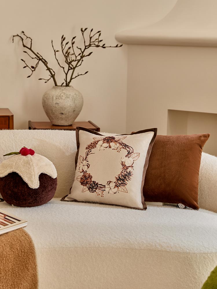 Brown Wreath Throw Pillow Cover