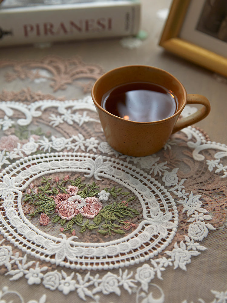 Embroidery White Placemat