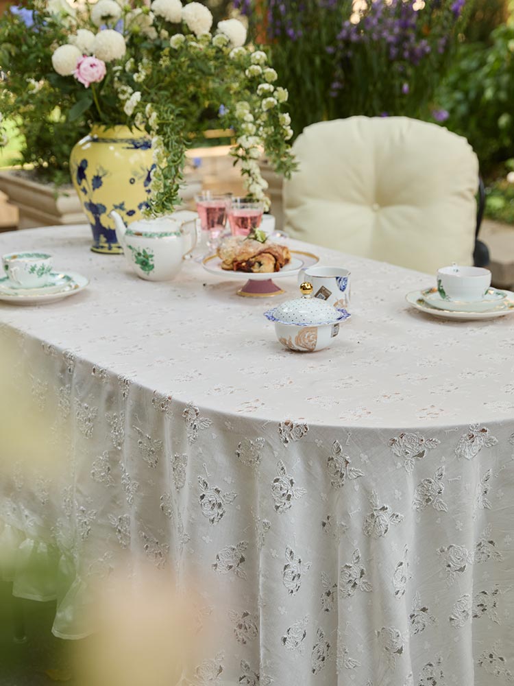 Plain Lace Brocade Tablecloth