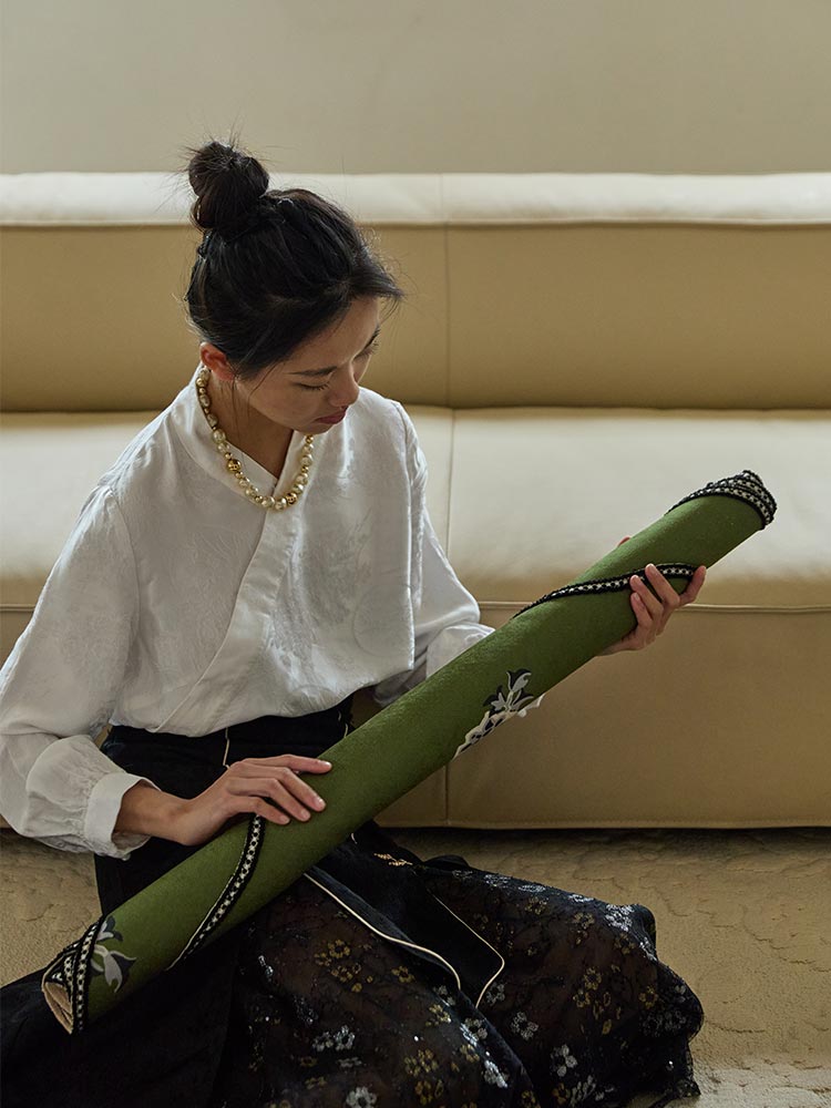 Verdant Blossom Sofa Cover