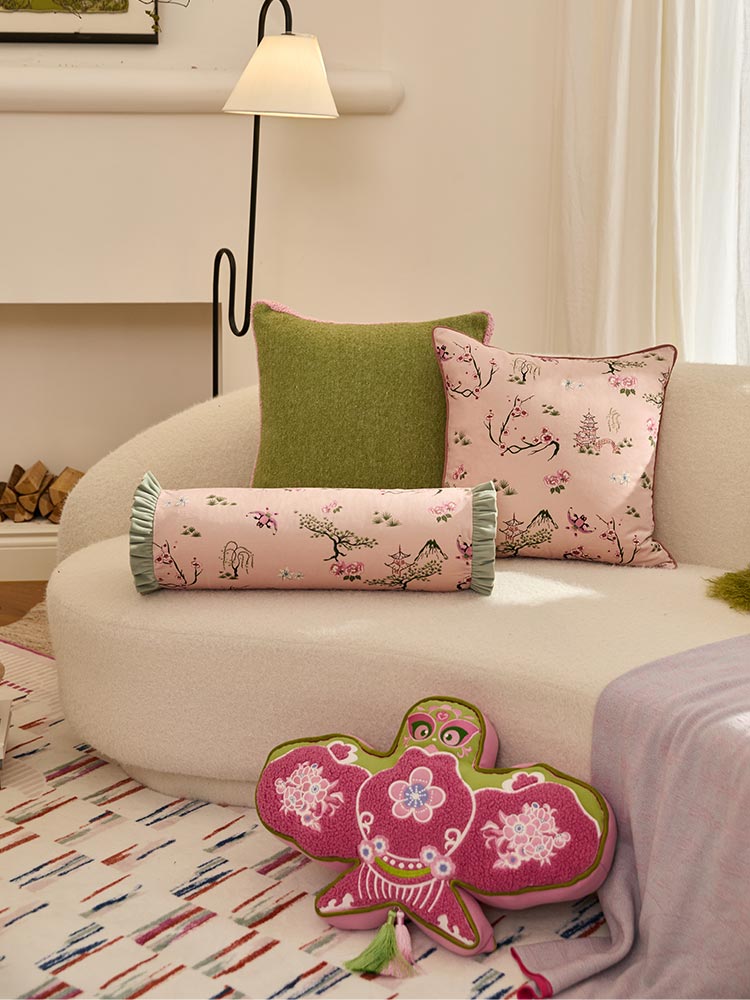 Kite Whisper Pillow Cover