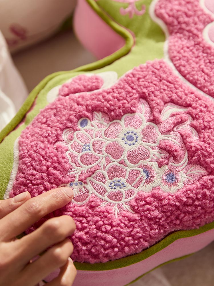 Kite Bloom Pillow Cover