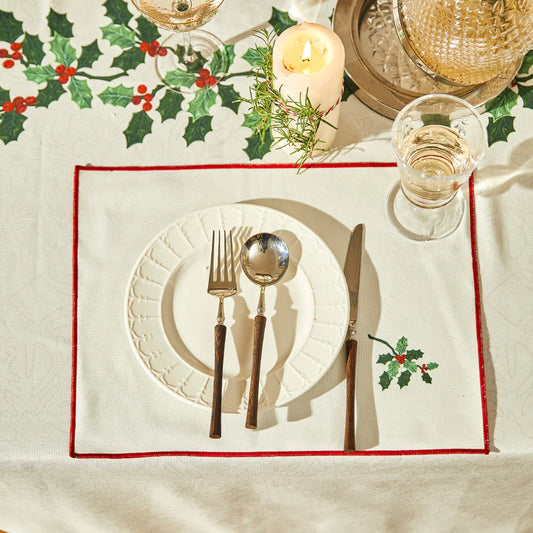 Noelle Christmas Placemat with Holly and Berry Print