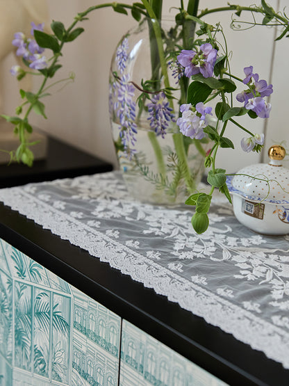 Lily Lace Table Runner