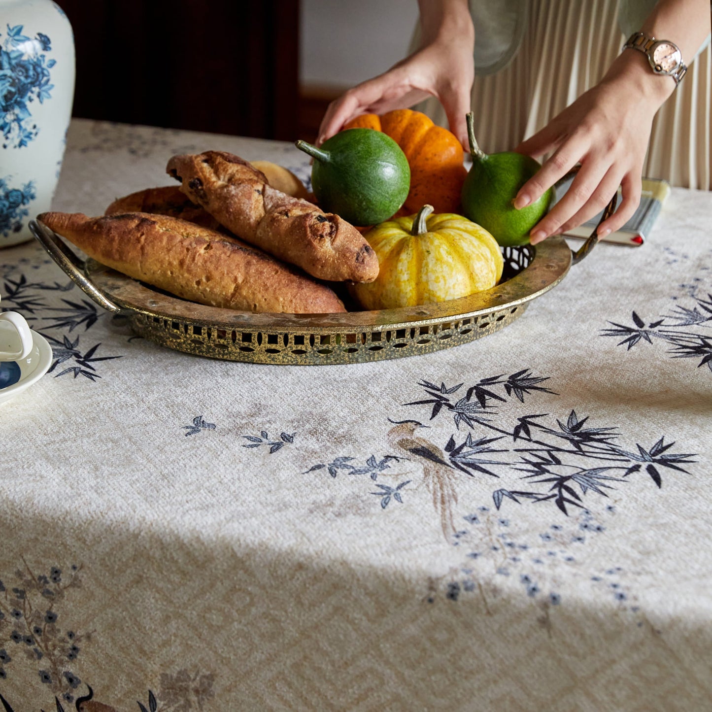 Nabis Classic Bamboo Leaf Printed Custom Tablecloth