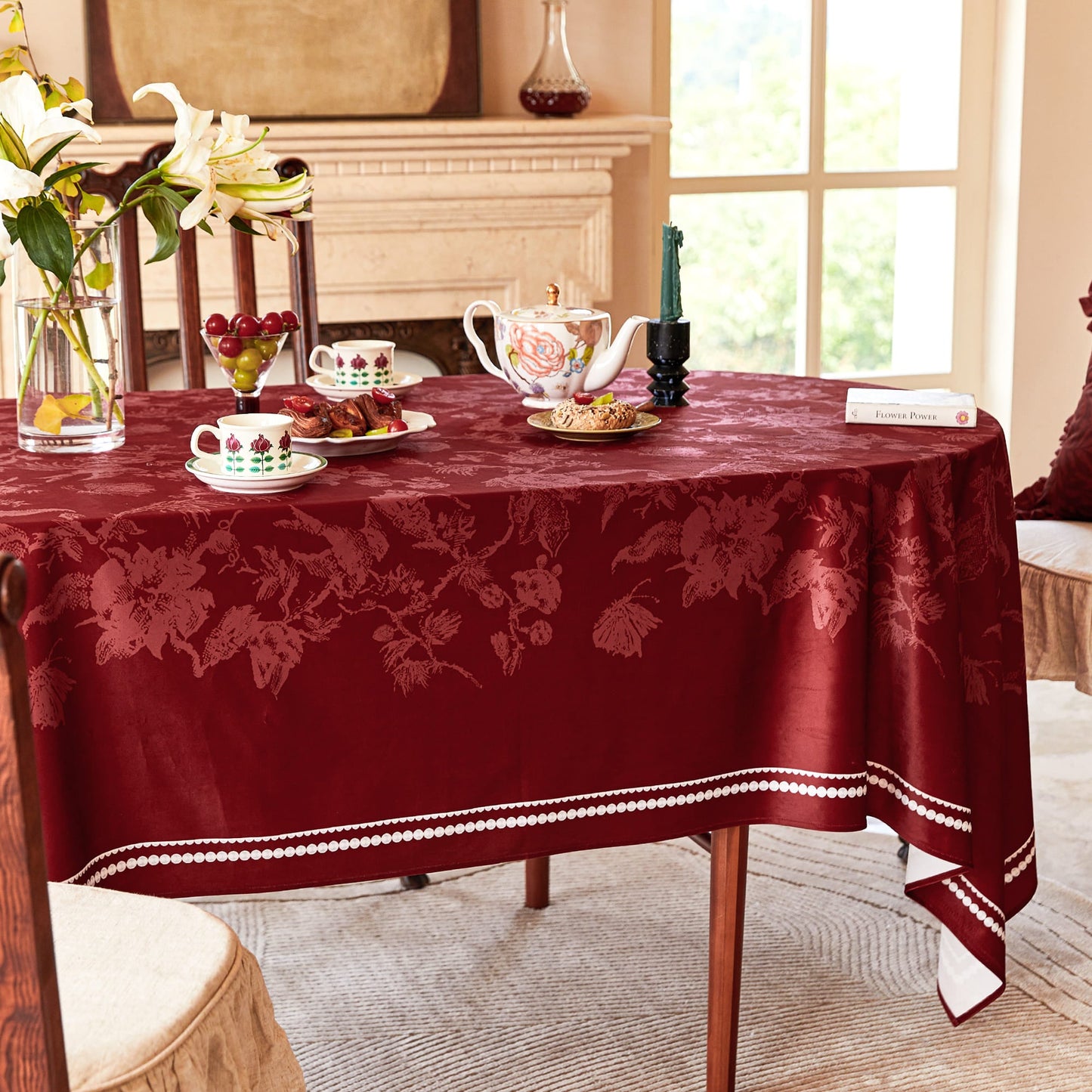 Nabis Elegant Red Floral Printed Custom Tablecloth