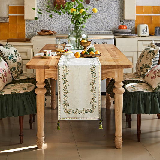 Ivy Pastoral Ginkgo Print Tassel Table Runner