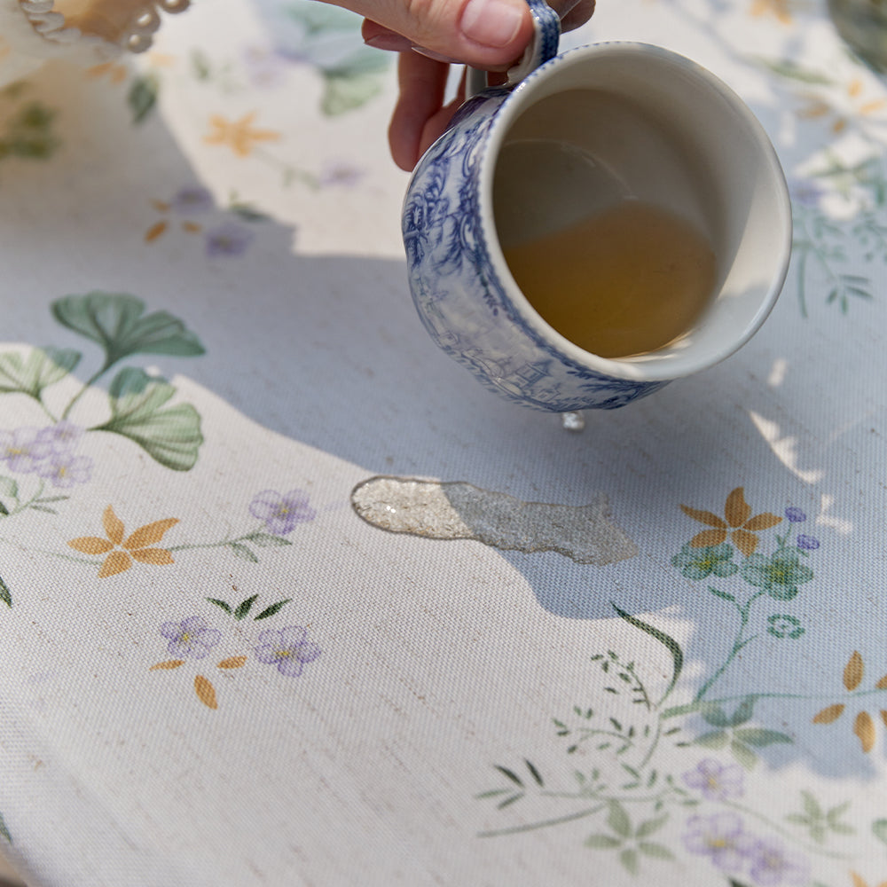 Meadow Ruffle Waterproof Linen Tablecloth