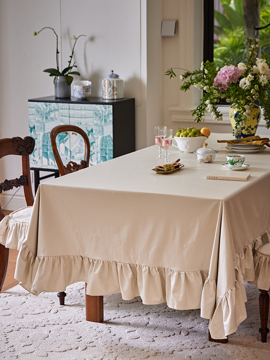 Sitouette Solid Tablecloth