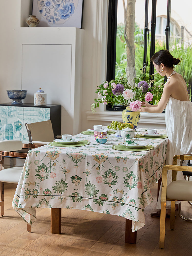 Spring Mist Ode Tablecloth