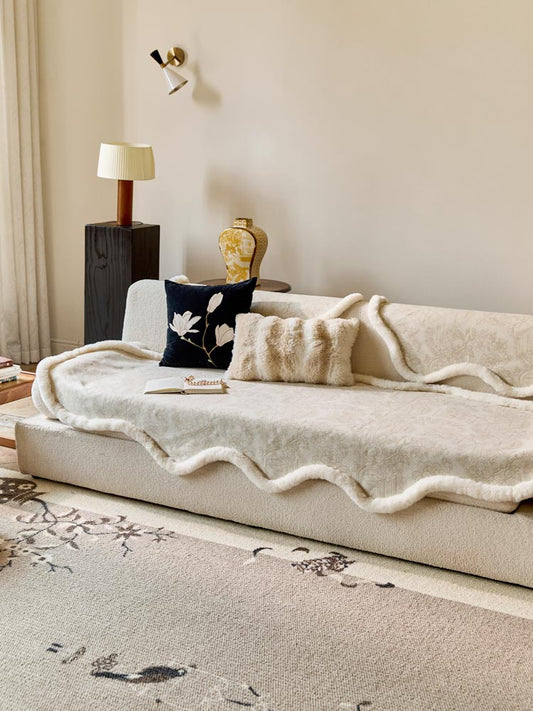 Irregular Dahlia Sofa Cover