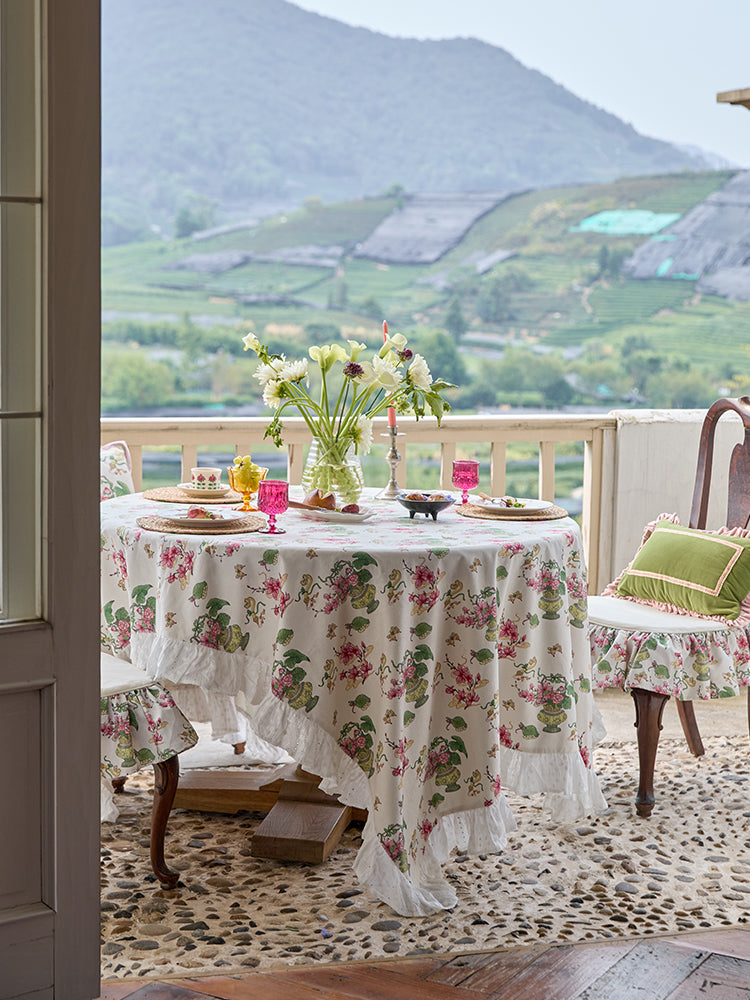 Delight Pastoral Tablecloth