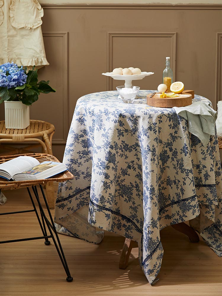 Blue and White Porcelain Tablecloth