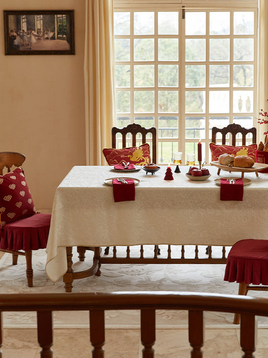 Regina Minimalist Tablecloth