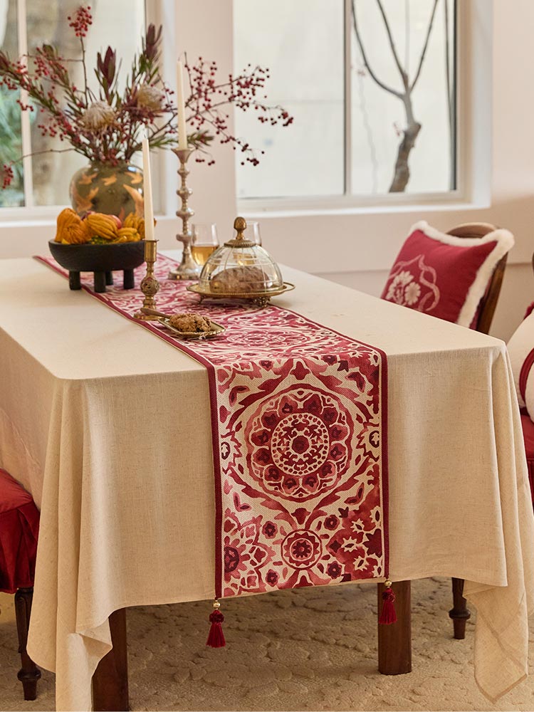 Fleeting Dream Table Runner